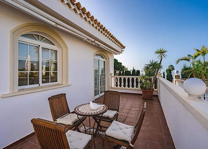 Luxury Villa El Duque
