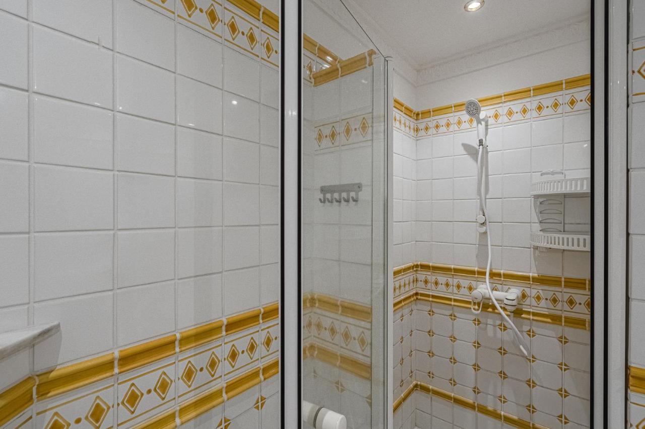 Luxury El Duque Appartamento